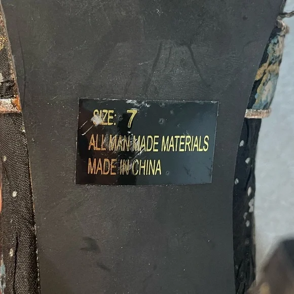 3 Wishes black floral Victorian Heels - Size 7 - Picture 6 of 6